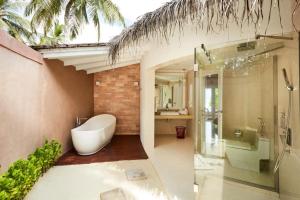 images/resorts/Vilu Reef/Vilu Reef Beach  Spa Resort2.jpg